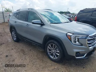 2023 GMC Terrain SLT z VIN 3GKALVEG9PL181616, wystawiony jako IAAI lot #42338137 z przebiegiem 44 400 mil mil oraz . Historia ofert i sprzedaży dostępna na DreamBid. Obrazek 1.