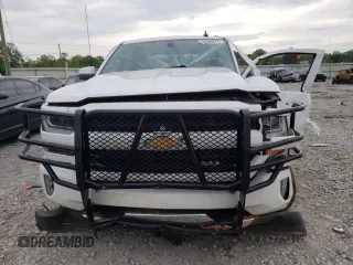 2018 Chevrolet Silverado 1500 LT with VIN 3GCUKREC6JG548889, listed as a Copart auction lot 78987104 with 41,509 mi miles and Salvage Title. Bid and sale history available at DreamBid. Image 5.