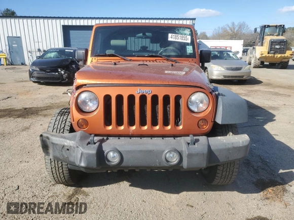 2010 Jeep Wrangler Rubicon with VIN 1J4BA6D17AL208835, listed as a Copart auction lot 41851855 with 107,771 mi miles and Salvage title. Bid and sale history available at DreamBid. Image 5.
