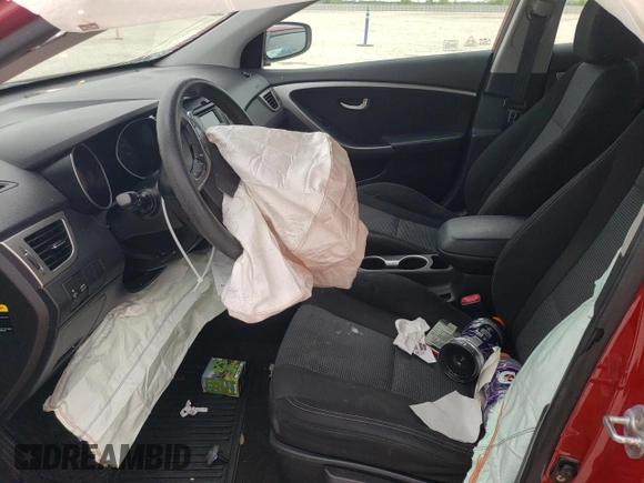 2017 Hyundai Elantra z VIN KMHD35LHXHU378138, wystawiony jako Copart lot #53389795 z przebiegiem 84 282 mil mil oraz Szkoda całkowita • Salvage title. Historia ofert i sprzedaży dostępna na DreamBid. Obrazek 7.