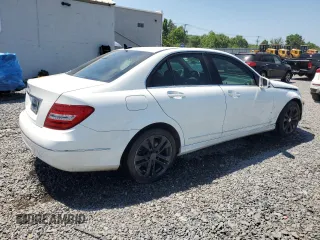 2014 Mercedes-Benz C 250 Sport with VIN WDDGF4HB1EG254153, listed as a Copart auction lot 62057195 with 94,752 mi miles and Salvage title. Bid and sale history available at DreamBid. Image 3.