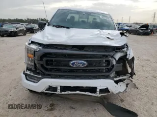 2022 Ford F-150 XL with VIN 1FTFW1E88NKD37976, listed as a Copart auction lot 45373025 with 33,250 mi miles and Salvage Title. Bid and sale history available at carsss.com. Image 5.