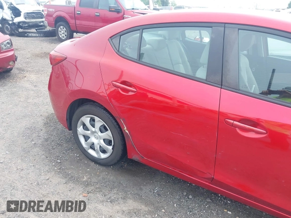 2015 Mazda 3 i Sport with VIN 3MZBM1U73FM194360, listed as a IAAI auction lot 42063614 with 122,293 mi miles. Bid and sale history available at carsss.com. Image 6.