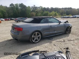 2013 Audi S5 Premium Plus z VIN WAUCGAFH6DN005589, wystawiony jako Copart lot #54307705 z przebiegiem 68 305 mil mil oraz Szkody całkowita. Historia ofert i sprzedaży dostępna na DreamBid. Obrazek 3.
