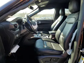 2020 Ford Explorer XLT with VIN 1FMSK8DH1LGC25701, listed as a Copart auction lot 49685105 with 88,379 mi miles and Salvage Title. Bid and sale history available at DreamBid. Image 7.