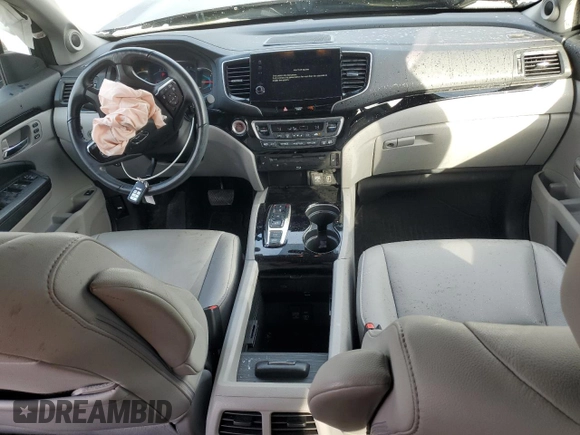 2020 Honda Pilot Touring 8-Passenger with VIN 5FNYF5H93LB001344, listed as a Copart auction lot 85504984 with 38,384 mi miles and Salvage Title. Bid and sale history available at DreamBid. Image 8.