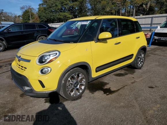 2014 FIAT 500L Trekking with VIN ZFBCFADH4EZ021618, listed as a Copart auction lot 41621115 with 130,143 mi miles and Salvage Title. Bid and sale history available at DreamBid. Image 1.