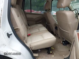 2007 Ford Explorer Eddie Bauer с VIN 1FMEU74E07UA75966, выставлен на аукционе IAAI как лот 42812090 с пробегом 258 244 миль миль и . История ставок и продаж доступна на DreamBid. Изображение 8.
