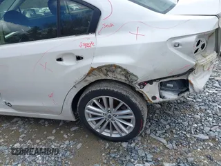 2016 Subaru Impreza Premium с VIN JF1GJAF62GH021818, выставлен на аукционе IAAI как лот 41989570 с пробегом 120 455 миль миль и . История ставок и продаж доступна на DreamBid. Изображение 6.