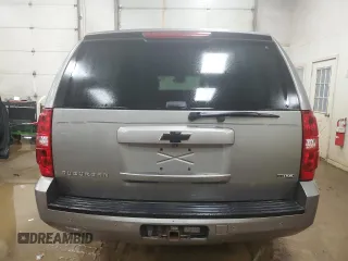 2008 Chevrolet Suburban Commercial with VIN 1GNFK163X8J216401, listed as a Copart auction lot 43601245 with 207,303 mi miles and Clean Title. Bid and sale history available at carsss.com. Image 6.
