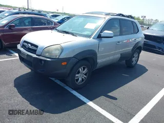 2007 Hyundai Tucson SE with VIN KM8JN12D37U672371, listed as a IAAI auction lot 41925218 with 222,434 mi miles. Bid and sale history available at carsss.com. Image 2.