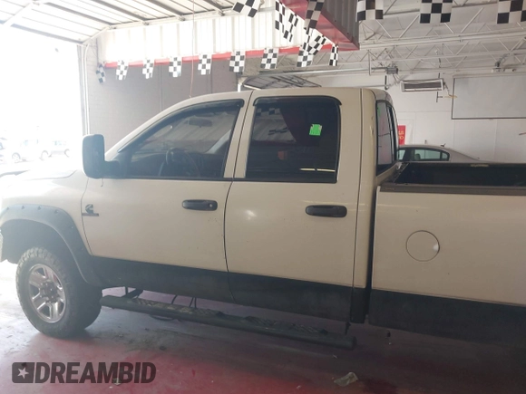 2007 Dodge Ram 2500 SLT with VIN 3D7KS28C57G748610, listed as a IAAI auction lot 41703423 with 1 mi miles. Bid and sale history available at carsss.com. Image 13.