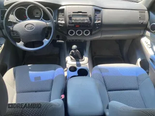 2010 Toyota Tundra with VIN 5TFUM5F11AX01281, listed as a Copart auction lot 66980935 with 308,906 mi miles and Clean title. Bid and sale history available at DreamBid. Image 9.
