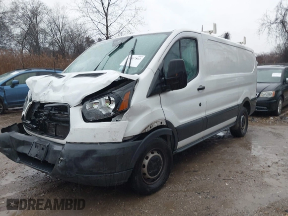 2017 Ford Transit z VIN 1FTYR1ZM2HKA27107, wystawiony jako IAAI lot #41047863 z przebiegiem 87 219 mil mil oraz . Historia ofert i sprzedaży dostępna na DreamBid. Obrazek 17.