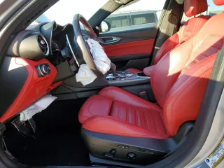 2020 Alfa Romeo Giulia Ti with VIN ZARFANBN2L7630245, listed as a Copart auction lot 84069784 with 0 mi miles and Salvage Title. Bid and sale history available at carsss.com. Image 7.