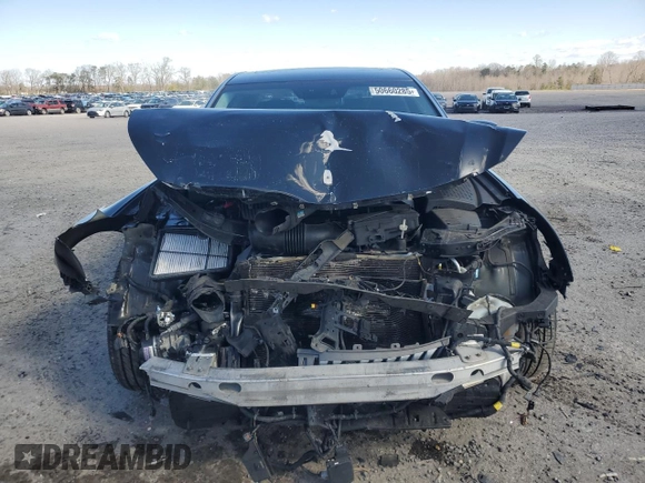 2015 Hyundai Equus Signature with VIN KMHGH4JH6FU091615, listed as a Copart auction lot 50660285 with 146,950 mi miles and Clean Title. Bid and sale history available at DreamBid. Image 5.