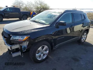 2019 Jeep Compass Latitude z VIN 3C4NJCBB7KT658181, wystawiony jako Copart lot #51850085 z przebiegiem 56 235 mil mil oraz Szkoda całkowita • Salvage title. Historia ofert i sprzedaży dostępna na DreamBid. Obrazek 1.