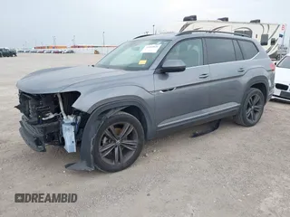 2021 Volkswagen Atlas SE with VIN 1V2NR2CA4MC529207, listed as a IAAI auction lot 42265026 with 53,185 mi miles and . Bid and sale history available at DreamBid. Image 19.