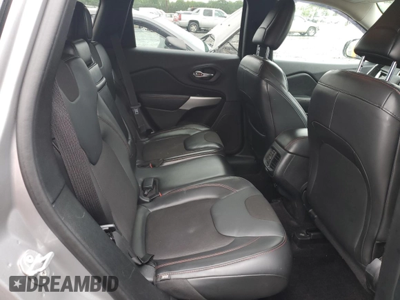 2018 Jeep Cherokee Trailhawk Leather Plus with VIN 1C4PJMBX1JD512857, listed as a Copart auction lot 58730535 with 104,252 mi miles and Clean title. Bid and sale history available at DreamBid. Image 11.