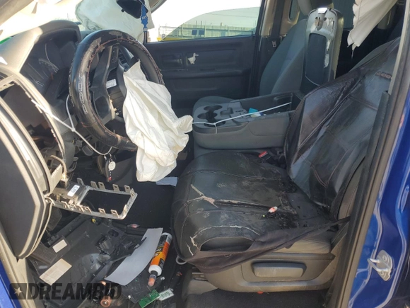 2016 Ram 1500 Express z VIN 1C6RR6FT9GS170185, wystawiony jako Copart lot #52511125 z przebiegiem Nie podano mil oraz Szkoda całkowita • Salvage title. Historia ofert i sprzedaży dostępna na DreamBid. Obrazek 7.