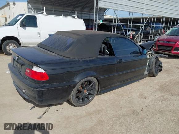 2006 BMW 3 Series 330Ci with VIN WBABW53406PZ42467, listed as a IAAI auction lot 41771449 with 204,527 mi miles. Bid and sale history available at carsss.com. Image 4.