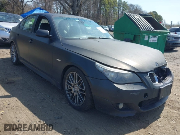 2008 BMW 5 Series 550i with VIN WBANW53598CT34351, listed as a IAAI auction lot 41931195 with 198,088 mi miles. Bid and sale history available at carsss.com. Image 1.