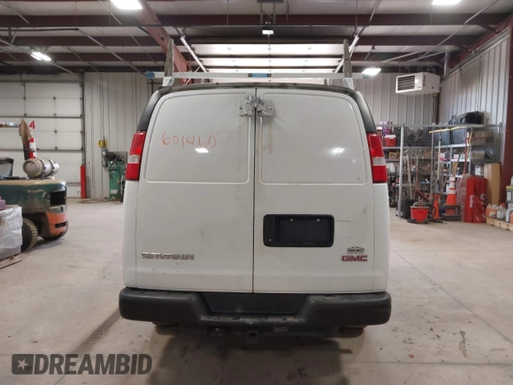 2017 GMC Savana Cargo z VIN 1GTW7AFG9H1150162, wystawiony jako IAAI lot #41601460 z przebiegiem 112 453 mil mil oraz . Historia ofert i sprzedaży dostępna na DreamBid. Obrazek 17.