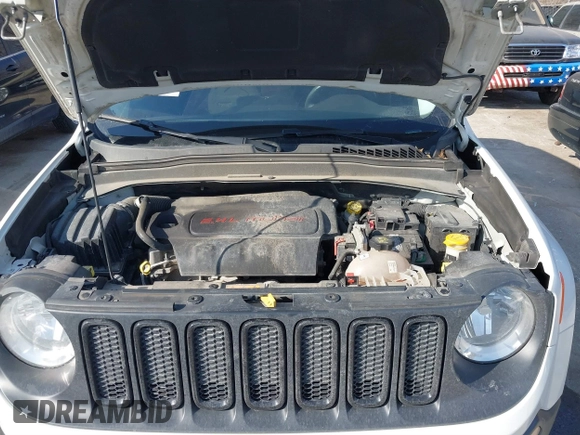 2017 Jeep Renegade Latitude with VIN ZACCJBBB9HPG56028, listed as a IAAI auction lot 41780912 with 55,482 mi miles. Bid and sale history available at carsss.com. Image 10.