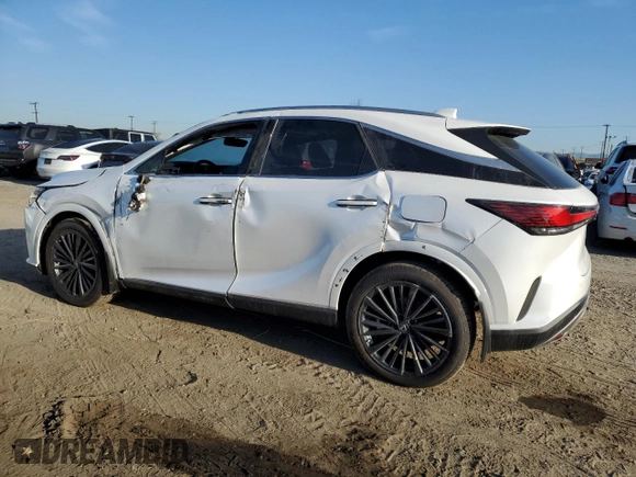 2024 Lexus RX 350h z VIN 2T2BBMCA3RC060822, wystawiony jako Copart lot #50063055 z przebiegiem 838 mil mil oraz Szkoda całkowita • Salvage title. Historia ofert i sprzedaży dostępna na DreamBid. Obrazek 2.