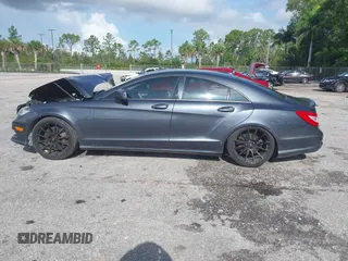 2013 Mercedes-Benz CLS 550 с VIN WDDLJ7DB4DA061243, выставлен на аукционе IAAI как лот 42480213 с пробегом 83 832 миль миль и . История ставок и продаж доступна на DreamBid. Изображение 14.