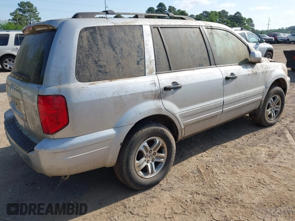 2005 Honda Pilot EX with VIN 5FNYF18485B038504, listed as a IAAI auction lot 42014126 with 178,821 mi miles. Bid and sale history available at carsss.com. Image 4.