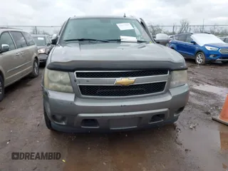 2007 Chevrolet Tahoe LT with VIN 1GNFC13077J278764, listed as a IAAI auction lot 41927809 with 211,943 mi miles and . Bid and sale history available at DreamBid. Image 6.