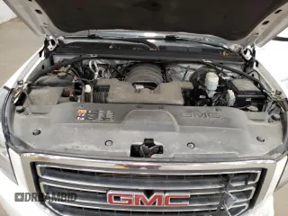 2015 GMC Yukon XL SLT z VIN 1GKS2HKC4FR545409, wystawiony jako Copart lot #55401425 z przebiegiem 214 848 mil mil oraz Czysty tytuł • Clean title. Historia ofert i sprzedaży dostępna na DreamBid. Obrazek 12.