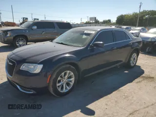 2015 Chrysler 300 Limited with VIN 2C3CCAAG6FH921315, listed as a Copart auction lot 70875414 with 116,433 mi miles and Salvage Title. Bid and sale history available at carsss.com. Image 1.