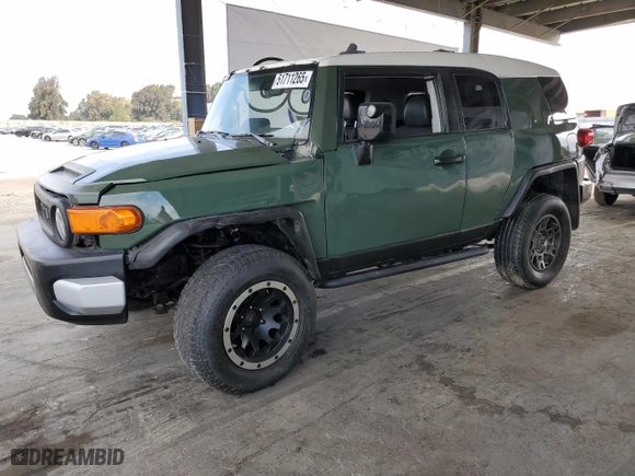 2014 Toyota FJ Cruiser with VIN JTEBU4BF7EK186066, listed as a Copart auction lot 51711265 with 88,297 mi miles and Clean Title. Bid and sale history available at carsss.com. Image 1.