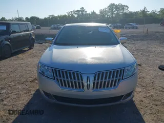 2010 Lincoln MKZ with VIN 3LNHL2GC9AR753657, listed as a IAAI auction lot 42055832 with 154,308 mi miles. Bid and sale history available at carsss.com. Image 13.