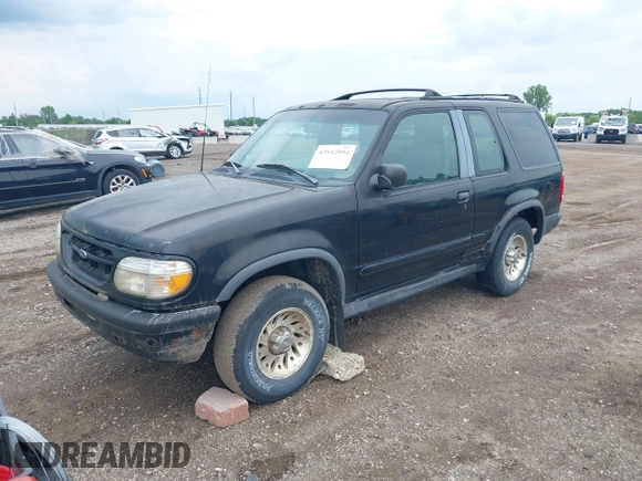 1998 Ford Explorer Sport с VIN 1FMYU22X6WUB65948, выставлен на аукционе IAAI как лот 42542594 с пробегом Не указан миль и . История ставок и продаж доступна на DreamBid. Изображение 2.