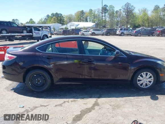 2011 Mazda Mazda6 i Sport with VIN 1YVHZ8BH0B5M04586, listed as a IAAI auction lot 42049308 with 136,802 mi miles. Bid and sale history available at carsss.com. Image 14.