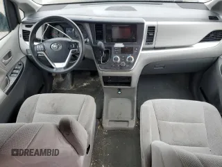 2017 Toyota Sienna L with VIN 5TDZZ3DC0HS779525, listed as a Copart auction lot 52687115 with 372,129 mi miles and Clean Title. Bid and sale history available at DreamBid. Image 8.
