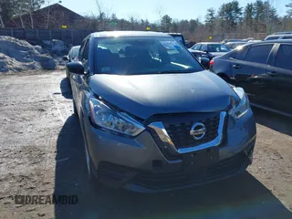 2020 Nissan Kicks S z VIN 3N1CP5BV3LL546879, wystawiony jako IAAI lot #41678951 z przebiegiem 25 878 mil mil oraz . Historia ofert i sprzedaży dostępna na DreamBid. Obrazek 12.