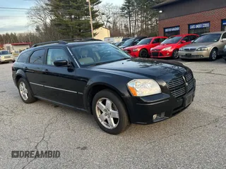 2006 Dodge Magnum z VIN 2D8GZ57276H276836, wystawiony jako Copart lot #85975094 z przebiegiem 81 565 mil mil oraz Tytuł czysty. Historia ofert i sprzedaży dostępna na DreamBid. Obrazek 1.