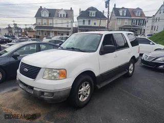 2004 Ford Expedition XLT with VIN 1FMFU16W34LB43007, listed as a Copart auction lot 53581215 with 194,897 mi miles and Clean Title. Bid and sale history available at carsss.com. Image 2.