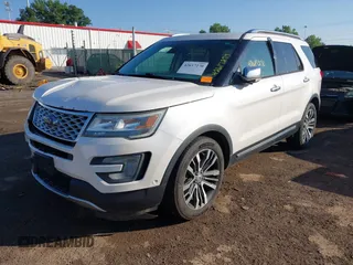 2016 Ford Explorer Platinum z VIN 1FM5K8HT4GGB58612, wystawiony jako IAAI lot #42617270 z przebiegiem 122 875 mil mil oraz . Historia ofert i sprzedaży dostępna na DreamBid. Obrazek 17.