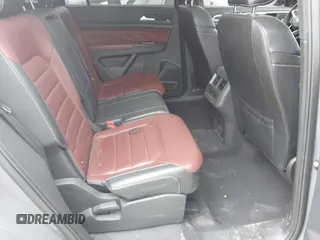 2021 Volkswagen Atlas SEL Premium with VIN 1V2TE2CA7MC207972, listed as a IAAI auction lot 41678429 with 111,486 mi miles and . Bid and sale history available at DreamBid. Image 8.