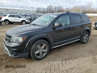 2017 Dodge Journey Crossroad Plus with VIN 3C4PDCGG2HT625943, listed as a Copart auction lot 48458885 with 117,784 mi miles and Clean Title. Bid and sale history available at carsss.com. Image 1.