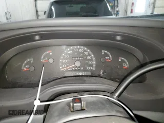 2003 Ford Econoline Passenger XL z VIN 1FBSS31S73HA53454, wystawiony jako Copart lot #85071194 z przebiegiem 118 788 mil mil oraz Szkoda całkowita • Salvage title. Historia ofert i sprzedaży dostępna na DreamBid. Obrazek 9.