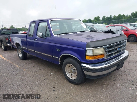 1995 Ford F-150 z VIN 1FTEX15N1SKA03783, wystawiony jako IAAI lot #42615160 z przebiegiem 229 092 mil mil oraz . Historia ofert i sprzedaży dostępna na DreamBid. Obrazek 1.
