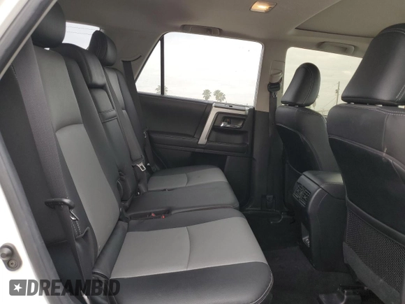 2021 Toyota 4Runner SR5 Premium with VIN JTENU5JR4M5872688, listed as a Copart auction lot 48502715 with 57,409 mi miles and Clean title. Bid and sale history available at DreamBid. Image 11.