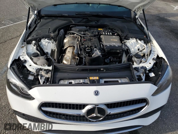 2022 Mercedes-Benz C 300 z VIN W1KAF4GB4NR062608, wystawiony jako Copart lot #43452605 z przebiegiem 19 604 mil mil oraz Szkoda całkowita • Salvage title. Historia ofert i sprzedaży dostępna na DreamBid. Obrazek 13.