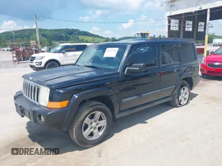 2007 Jeep Commander Sport with VIN 1J8HG48K77C556917, listed as a IAAI auction lot 42659784 with 216,395 mi miles and . Bid and sale history available at DreamBid. Image 18.